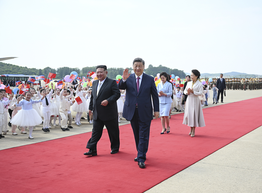 4 4